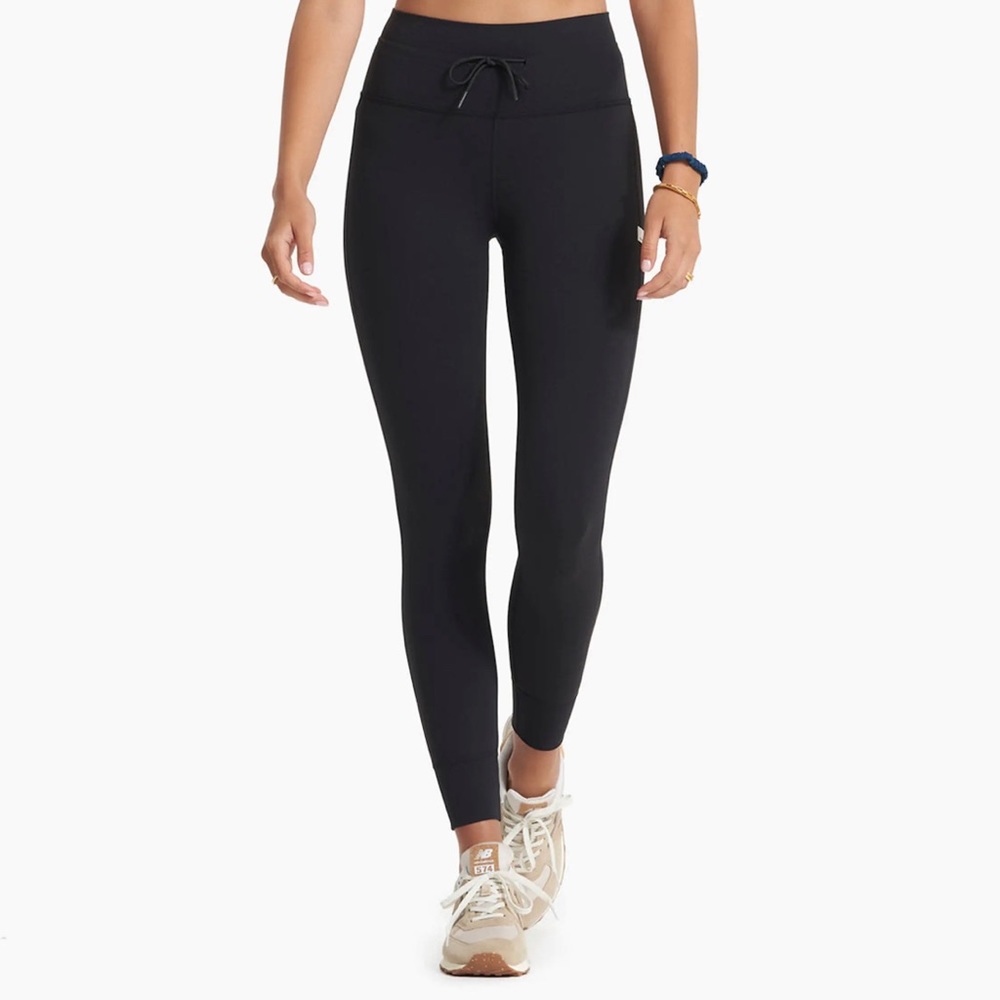Vuori Daily Legging (high rise 7/8) - Black, XL, worn twice.